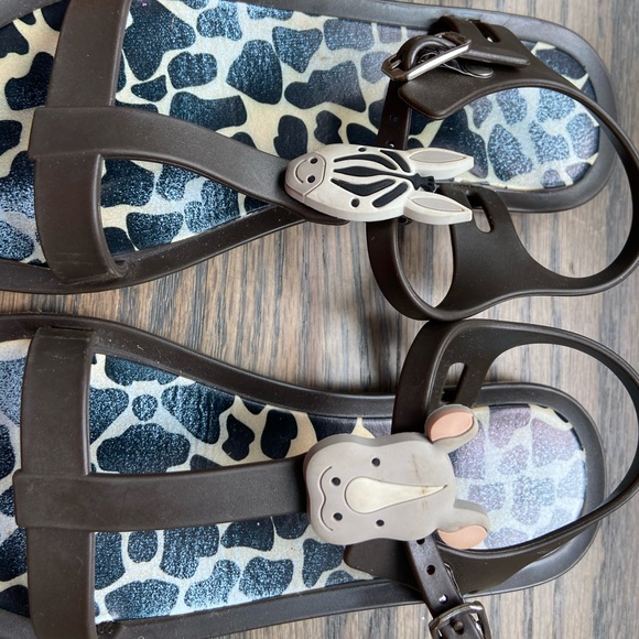 summer sandal bundle - Picture 7 of 8